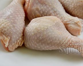 Step-by-step recipe for cooking chicken legs with potatoes in the oven